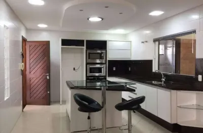 Casa alto padrão mobiliada à venda, 3 quartos sendo 1 suíte, 2 vagas, bairro ressacada, itajaí-sc