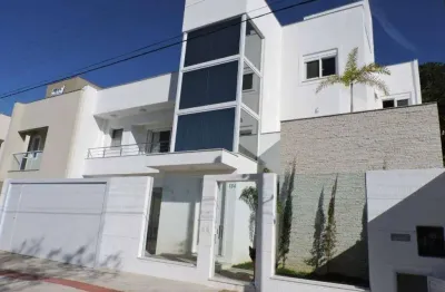 Casa à venda, 5 quartos sendo 1 suíte, 3 vagas, praia dos amores, balneário camboriú-sc
