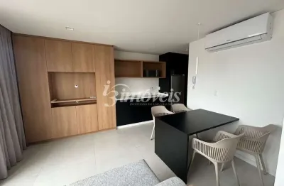 Apartamento loft para locação anual totalmente mobiliado e equipado, 1 vaga de garagem, edifício 4sete, no bairro centro, itajaí-sc