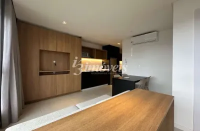 Apartamento loft para locação anual totalmente mobiliado, 1 vaga de garagem, edifício 4sete, no bairro centro, itajaí-sc