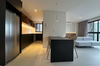 Apartamento loft para locação anual mobiliado, decorado, 1 vaga de garagem, edifício 4sete, no bairro centro, itajaí-sc
