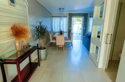 Sobrado mobiliado para locação, 3 quartos (sendo 1 suíte), 2 vagas de garagem, bairro fazendinha, itajaí -sc
