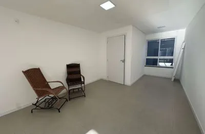 Apartamento/loft para locação anual, novo, semimobiliado, 30m² privativos, 1 vaga de garagem, bairro fazenda, itajaí-sc.