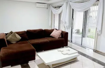 Imóvel residencial para locação, com 2 casas semimobiliadas, com piscina e quintal, total de 6 quartos sendo 1 suíte, 4 vagas, bairro são joão, itajaí-sc