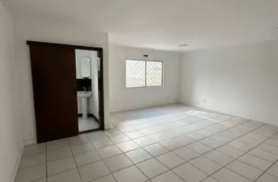 Perfeito para a sua empresa, sala para locação anual no centro de balneário camboriú/sc.