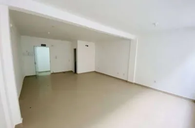 Casa comercial com 1 sala para alugar na Rua Doutor Reinaldo Schmithausen, Cordeiros, Itajaí