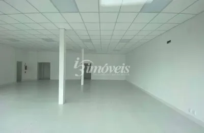 Casa comercial com 2 salas para alugar na Avenida Sete de Setembro, Fazenda, Itajaí