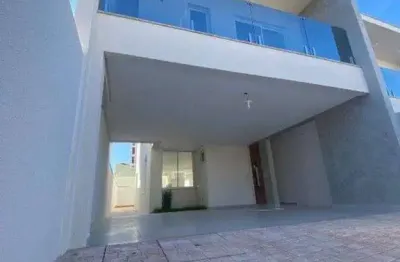Sobrado novo à venda, residencial portovenere, com 3 suítes, 2 vagas, bairro são joão, itajaí-sc