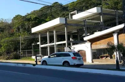 Perfeito para a sua empresa, sala em construção que terá  loja térrea + mezanino + 01 piso para área administrativa para locação em balneário camboriú