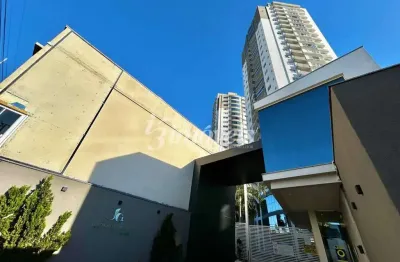 Apartamento semimobiliado à venda, 2 suítes, 1 vaga, edifício jardim das águas, bairro centro, itajaí sc