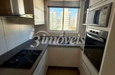 Residencial la defense - apartamento semi mobiliado à venda com 2 quartos sendo 1 suíte e 2 vagas de garagem, bairro são judas, itajaí