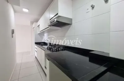 Apartamento para locação anual, semimobiliado, 61 m² privativos, 2 quartos (sendo 1 suíte), 2 vagas de garagem, bairro centro, itajaí-sc