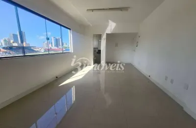 Sala comercial para locação anual, 35m², valentin center, no centro de itajaí-sc