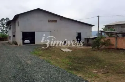 Casa à venda na Rua Vereador Loureci Soares da Silva, Escalvado, Navegantes
