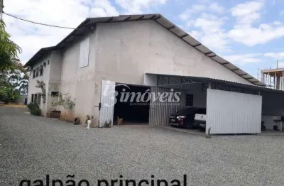 Casa à venda na Rua Vereador Loureci Soares da Silva, Escalvado, Navegantes