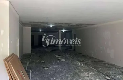 Perfeito para a sua empresa, sala para locação anual na praia brava em/sc com grande visibilidade de quem passa.