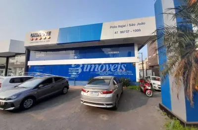 Sala comercial para locação anual com 450m² privativos, sendo 320m² no térreo e 130m² no andar superior, no bairro são joão, itajaí-sc.