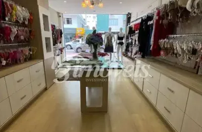 Perfeito para a sua empresa, sala para locação anual na avenida brasil em balneário camboriú/sc com grande visibilidade de quem passa.