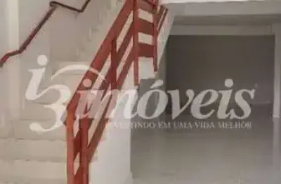 Linda sala comercial para aluguel com ótima localização no bairro meia praia em itapema/sc