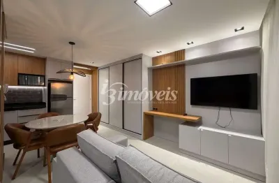 Apartamento loft para locação anual finamente mobiliado e equipado, 1 vaga de garagem privativa, edifício 4sete, no bairro centro, itajaí-sc