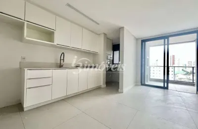 Apartamento semimobiliado para locação, 2 suítes, 1 vaga, edifício residencial maiori, bairro centro, itajaí-sc