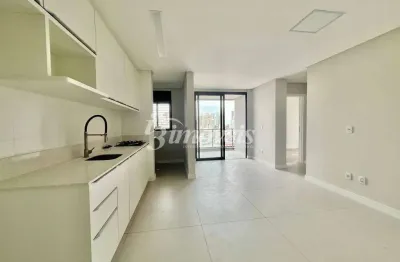 Apartamento semimobiliado para locação, 2 suítes, 1 vaga, edifício residencial maiori, bairro centro, itajaí-sc