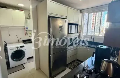 Residencial la defense - apartamento semi mobiliado à venda com 2 quartos sendo 1 suíte e 1 vaga privativa, bairro são judas - itajaí