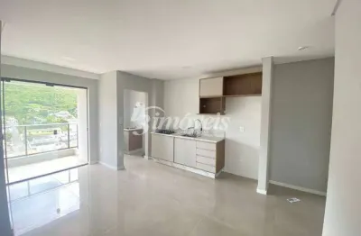 Apartamento para locação anual, semimobiliado, com 2 quartos (sendo uma suíte), 1 vaga de garagem, lago moraine residencial, no bairro fazenda, itajaí-sc
