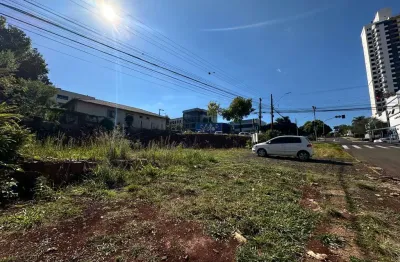 Terreno à venda na marechal deodoro da fonseca esquina com 14 de agosto, 491, maria goretti, chapecó por r$ 2.800.000