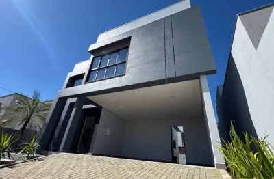Casa com 3 quartos à venda na avenida olivo tauffer, 549, desbravador, chapecó por r$ 1.300.000