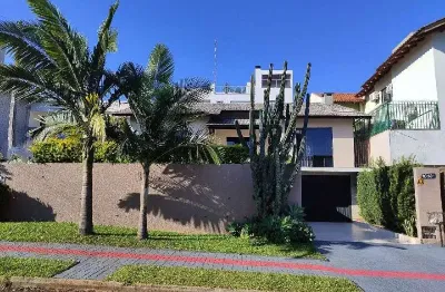 Casa com 3 quartos à venda na rua itália - e, 1118 e, presidente médici, chapecó por r$ 1.600.000