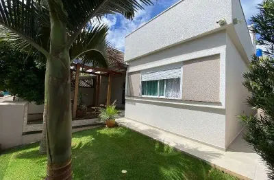 Casa com 3 quartos à venda na luiz santa catarina, 355, santo antônio, chapecó por r$ 954.000