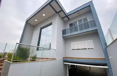 Casa com 3 quartos à venda na edy remy aiolfi, 369-d, paraíso, chapecó por r$ 2.590.000