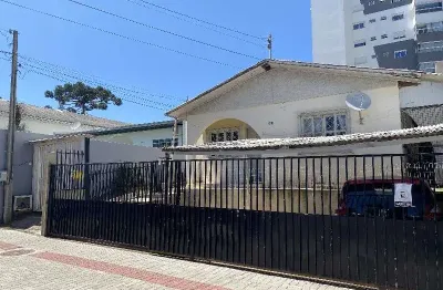 Casa com 3 quartos à venda na benjamin constant, 682, maria goretti, chapecó por r$ 935.000