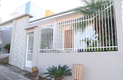 Casa com 2 quartos à venda na nicolau pessoa da silva, 78, jardim europa, chapecó por r$ 1.330.000