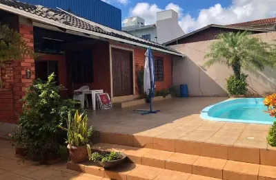 Casa com 3 quartos à venda na saad antônio sarquis, 135, palmital, chapecó por r$ 960.000