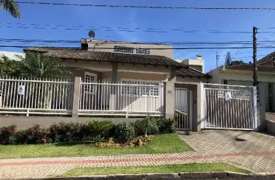 Casa com 3 quartos à venda na das acácias, 264, centro, chapecó por r$ 2.000.000
