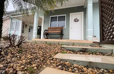 Casa com 2 quartos à venda na onze horas, 466, araras, chapecó por r$ 640.000