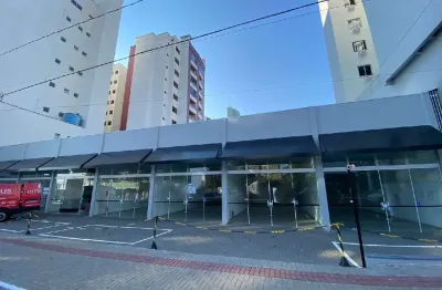 Sala comercial para alugar na quintino bocaiúva, 294, centro, chapecó por r$ 5.000