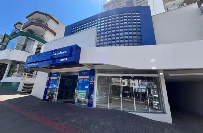 Sala comercial para alugar na getúlio dorneles vargas - n, 968, centro, chapecó por r$ 14.700