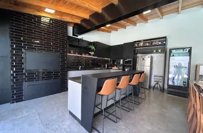 Casa com 3 quartos à venda na rua nilson roque ducatti, 110, santos dumont, chapecó por r$ 1.200.000