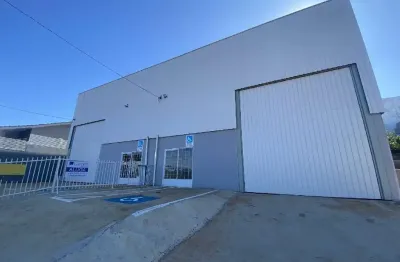 Barracão / galpão / depósito para alugar na orlando joão corrêa, 308, trevo, chapecó por r$ 4.500