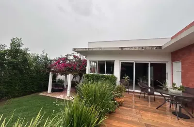 Casa com 3 quartos à venda na rua frei henrique de coimbra - e, 883, esplanada, chapecó por r$ 2.490.000