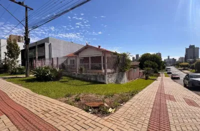 Casa com 6 quartos à venda na rua quatorze de agosto - d, 512, presidente médici, chapecó por r$ 1.490.000