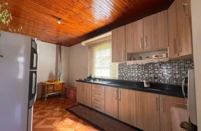 Casa com 3 quartos à venda na rua carlos gomes - e, 2474, jardim américa, chapecó por r$ 740.000