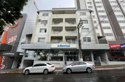 Apartamento com 2 quartos para alugar na Rua Barão do Rio Branco - D, 88, Centro, Chapecó por R$ 2.000