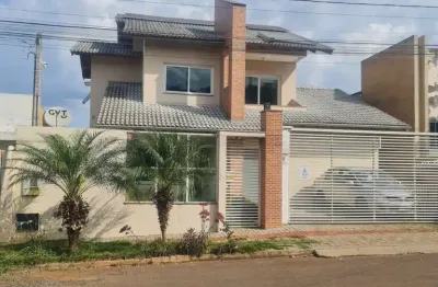 Casa com 3 quartos para alugar na Rua Henrique Bernardo Buss, 94, Esplanada, Chapecó por R$ 8.045