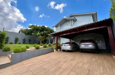 Casa com 4 quartos para alugar na Rua Austrália - D, 255, Maria Goretti, Chapecó por R$ 16.000