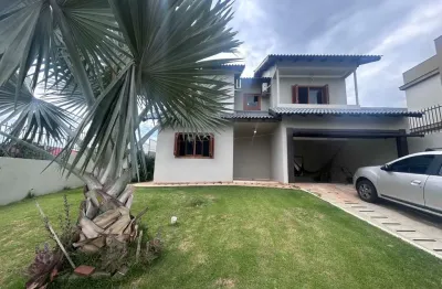 Casa com 3 quartos à venda na Rua Ivan Feuerschuette Bertaso, 615, Seminário, Chapecó por R$ 1.200.000