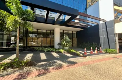 Sala comercial para alugar na Rua Marechal Deodoro da Fonseca - D, 299, Centro, Chapecó por R$ 30.000